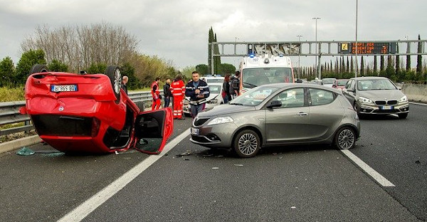 La justicia aprecia responsabilidad en la conductora que atropelló a un peatón tumbado en la calzada