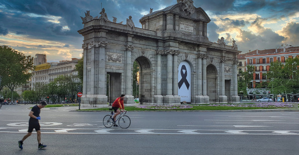 Un juzgado de Madrid anula una multa de 601 euros impuesta a una joven por saltarse las restricciones durante el estado de alarma