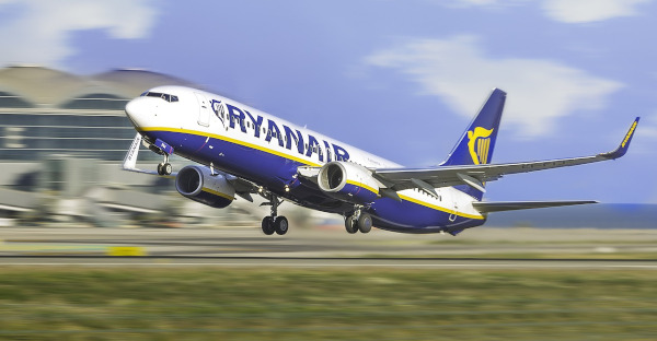 El Supremo anula la política de Ryanair que permitía mandar el equipaje en un vuelo distinto