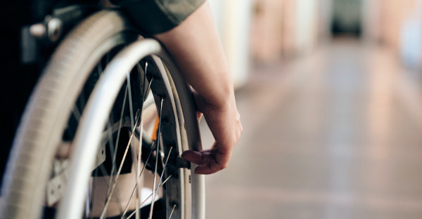 El Supremo permite acceder a la incapacidad permanente desde una jubilación anticipada por discapacidad