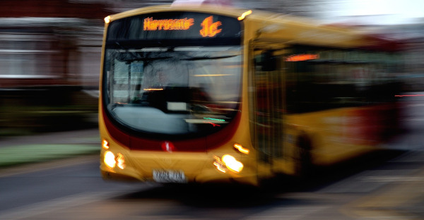 Una empresa de transportes condenada por la caída en el autobús de una pasajera enferma, que le desencadenó la muerte 